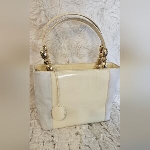 Christian Dior Maris Pearl handbag. Vintage Condition.